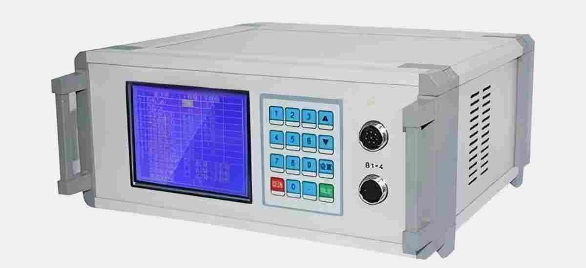 Electrochemical testing equipment measuring battery performance under various charge conditions